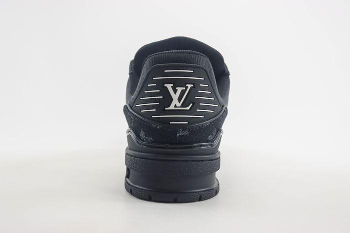 Louis Vuitton Trainers