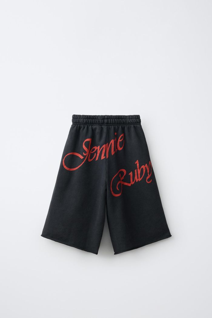 ZARA x JENNIE шорт