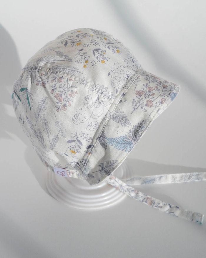 Brim bonnet Grey forest