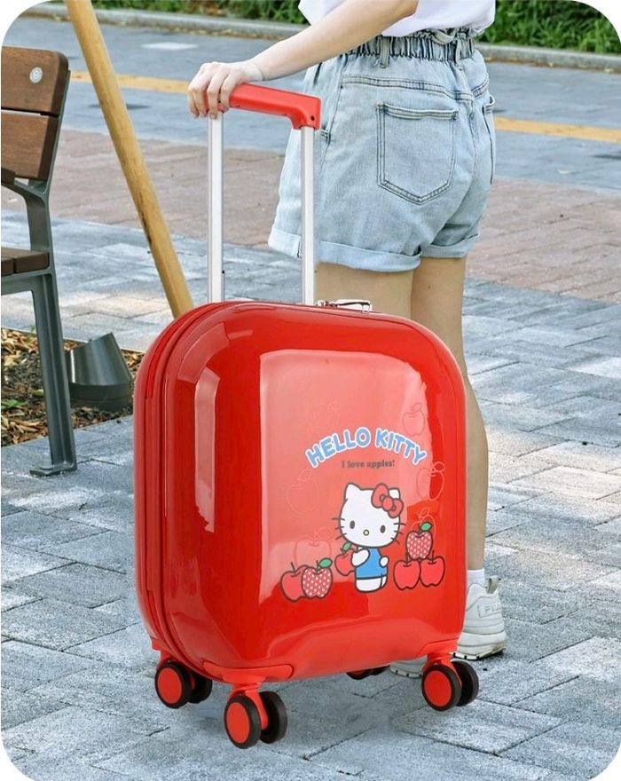 Чемодан HK0133