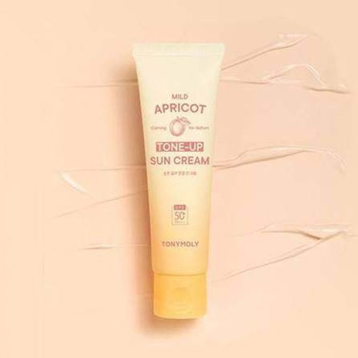 Mild Apricot Tone-Up Sun cream SPF50+ PA++++