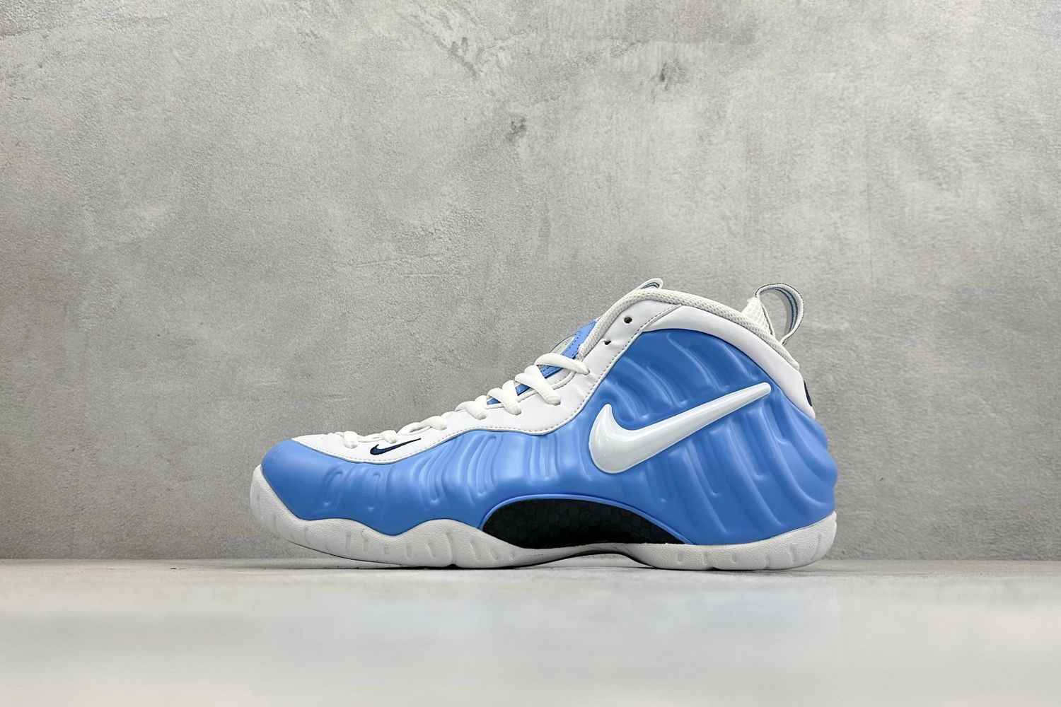 Nike AIR FOAMPOSITE PRO "UNIVERSITY BLUE