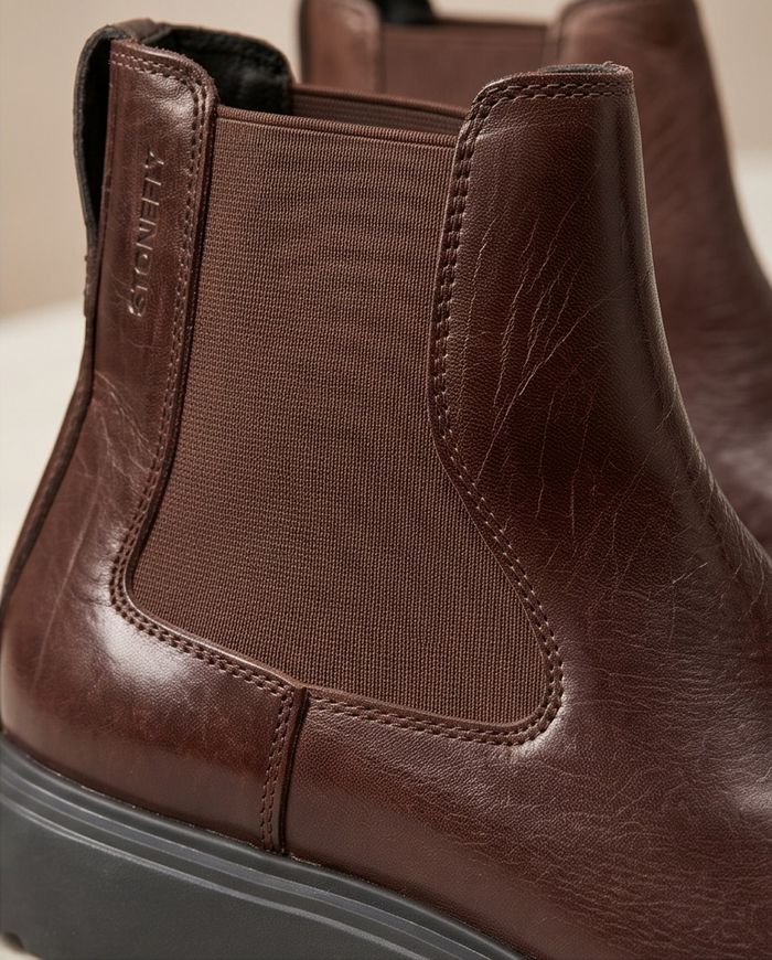 Stone Fly brown leather upper