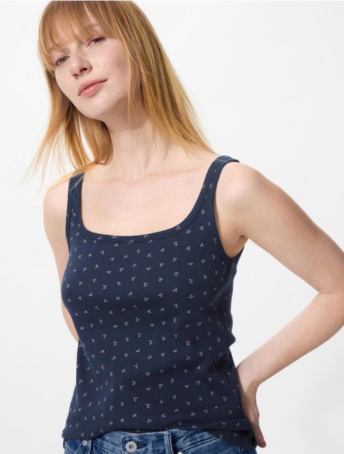 UNIQLO Танк топ