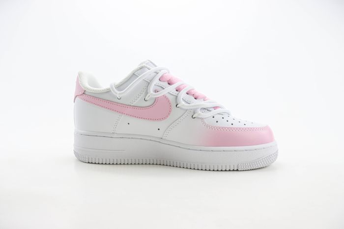  Nike Air Force 1 Low 14