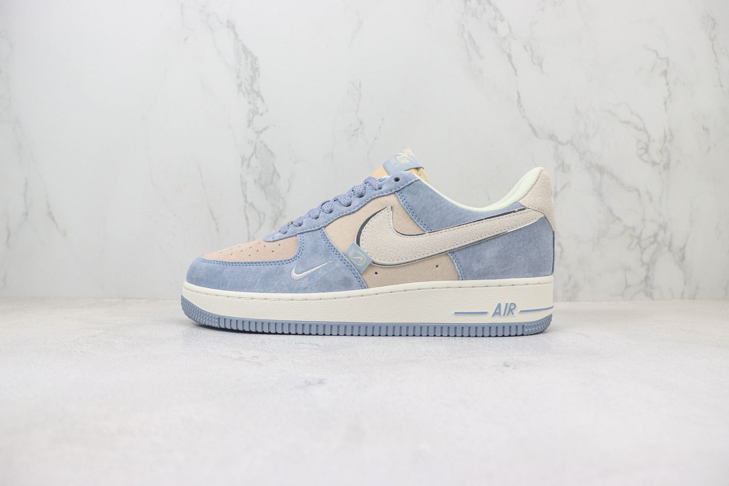 Nike Air Force 1 Low 409