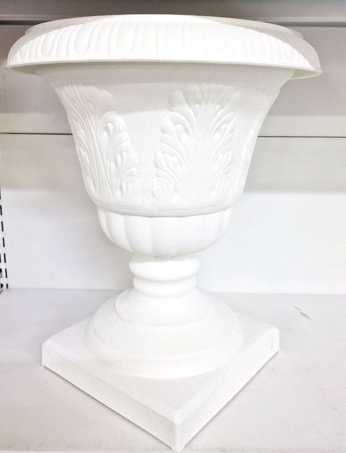 Цэцгийн сав (өндөр суурьтай)