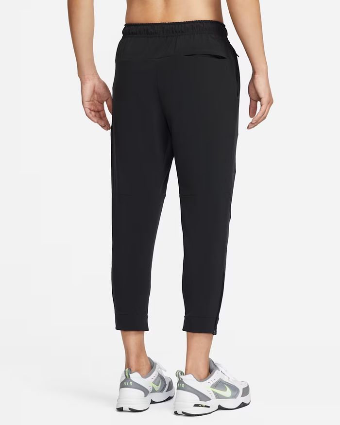Nike Dri-FIT Unlimited