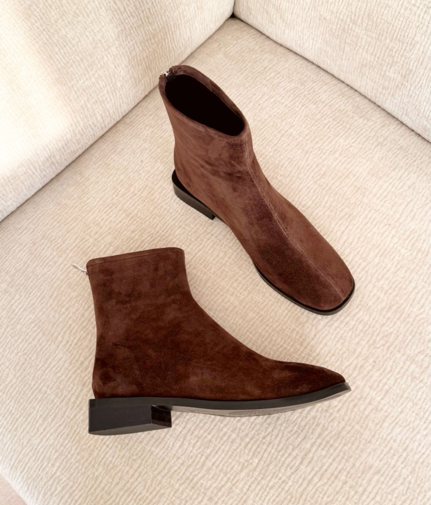 Бэлэн илгэн бор