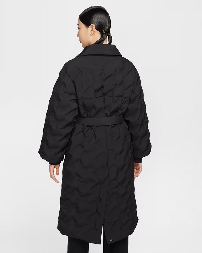 Nike Sportswear Swoosh Series