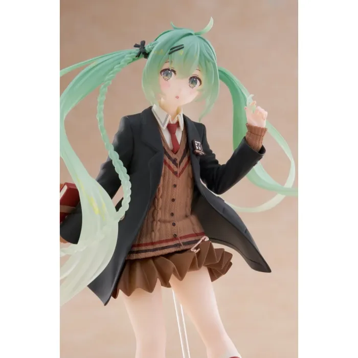 Hatsune Miku Fashion Figure Hatsune Miku Preppy