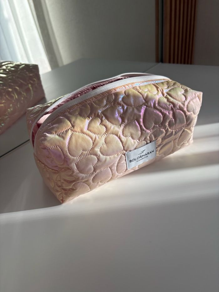 Зүрхэн ягаан гялтгар