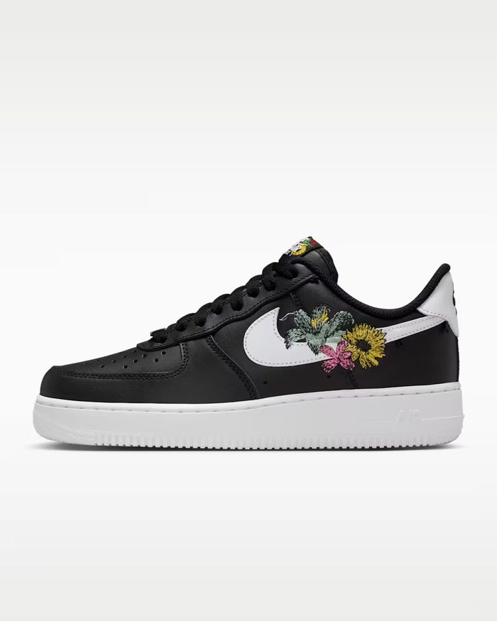 Nike Air Force 1 '07 Premium "Flowers"