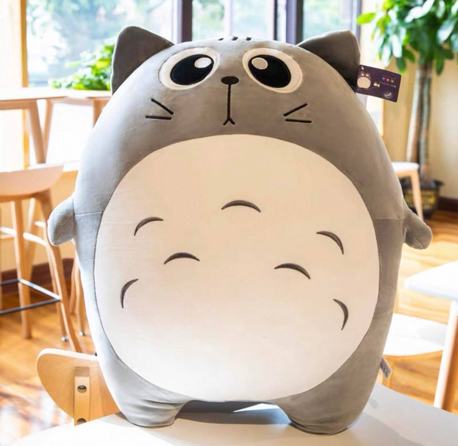 Том зөөлөн чихмэл