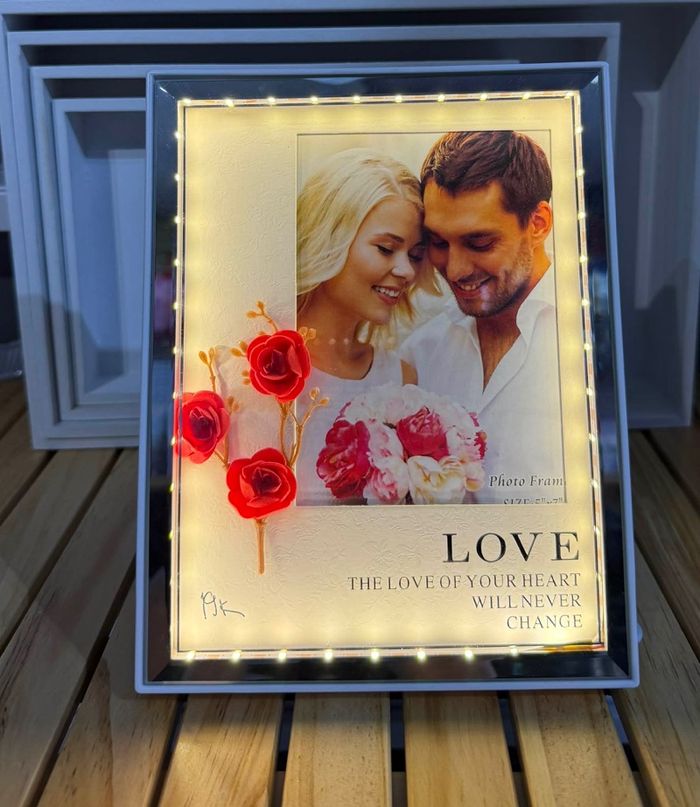 Жааз гэрэлтэй