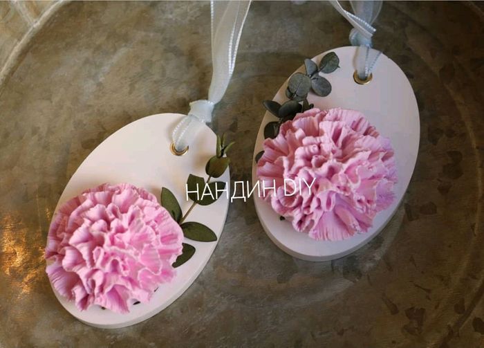 Цэцэгтэй хэв 1 ширхэг (carnation)