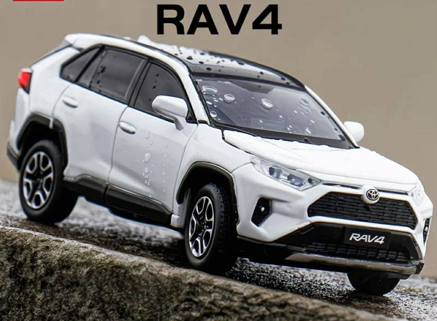 Toyata RAV4 White
