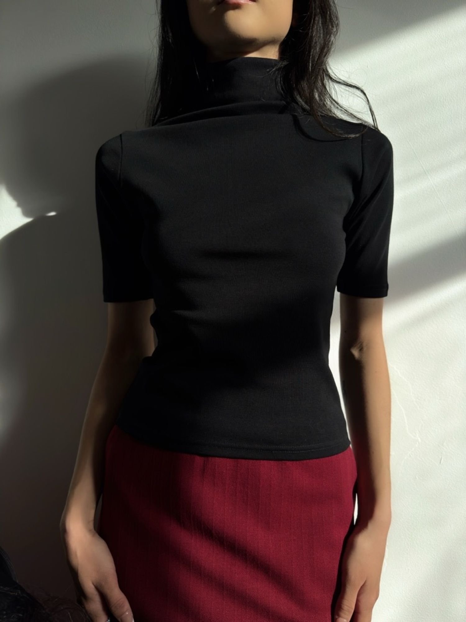 Turtleneck midi sleeve top