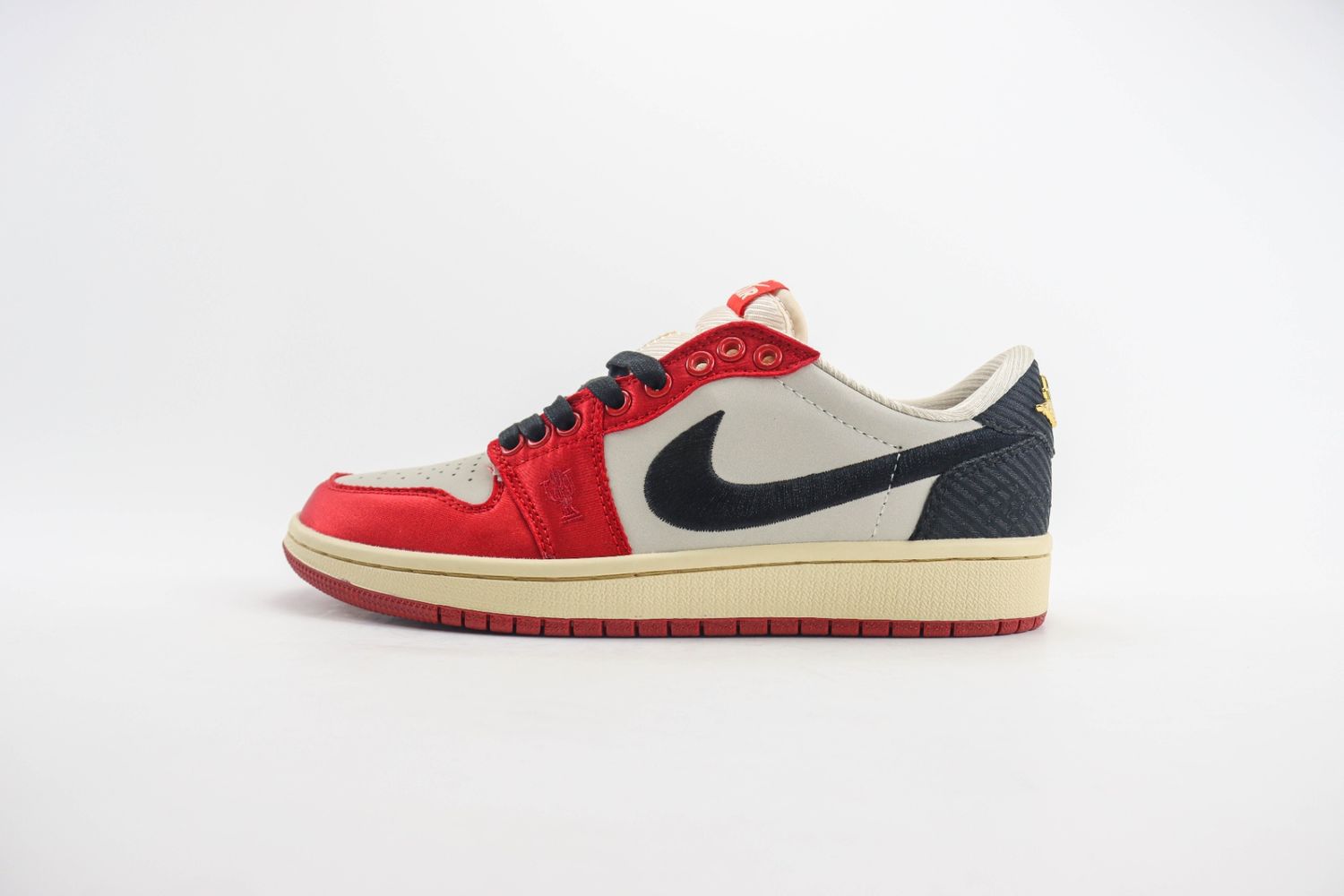 Jordan 1 Retro Low OG Trophy Room Rookie Card Away