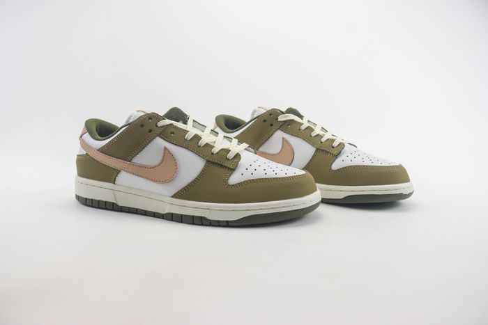 Nike Dunk Low Retro PRM Medium Olive