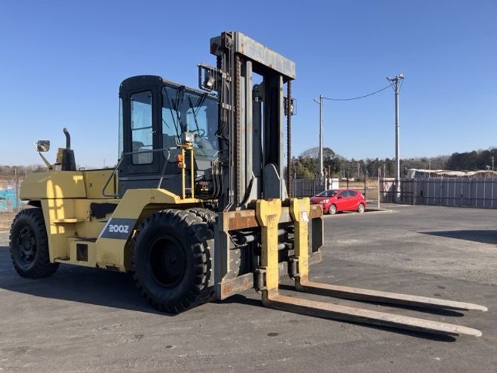 Komatsu сэрээт өргөгч 20 тон