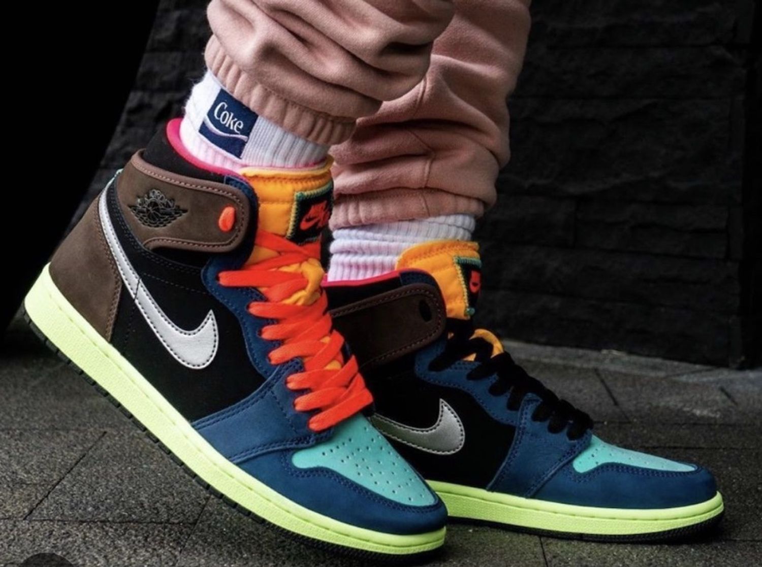 Air Jordan 1 High Tokyo