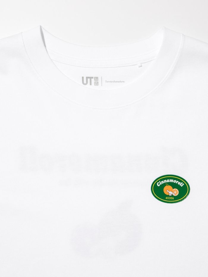 UNIQLO эмэгтэй футболка               
