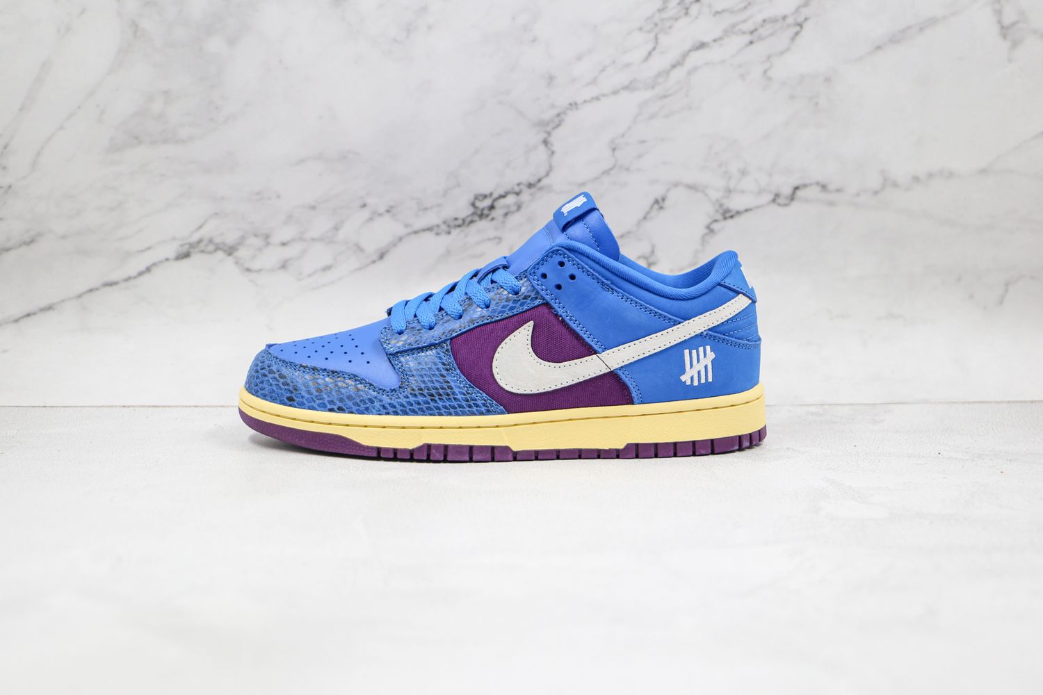 Nike Dunk Low Undefeated 5 On It Dunk 