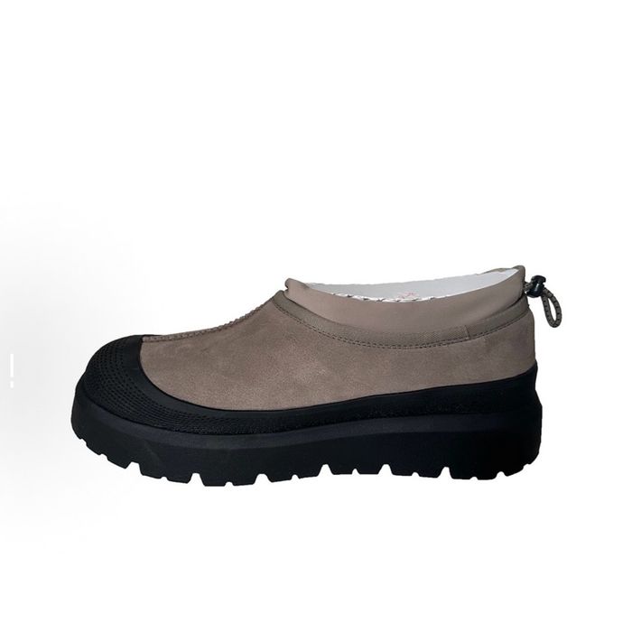 UGG Tasman Hybrid 'Smoke plume'