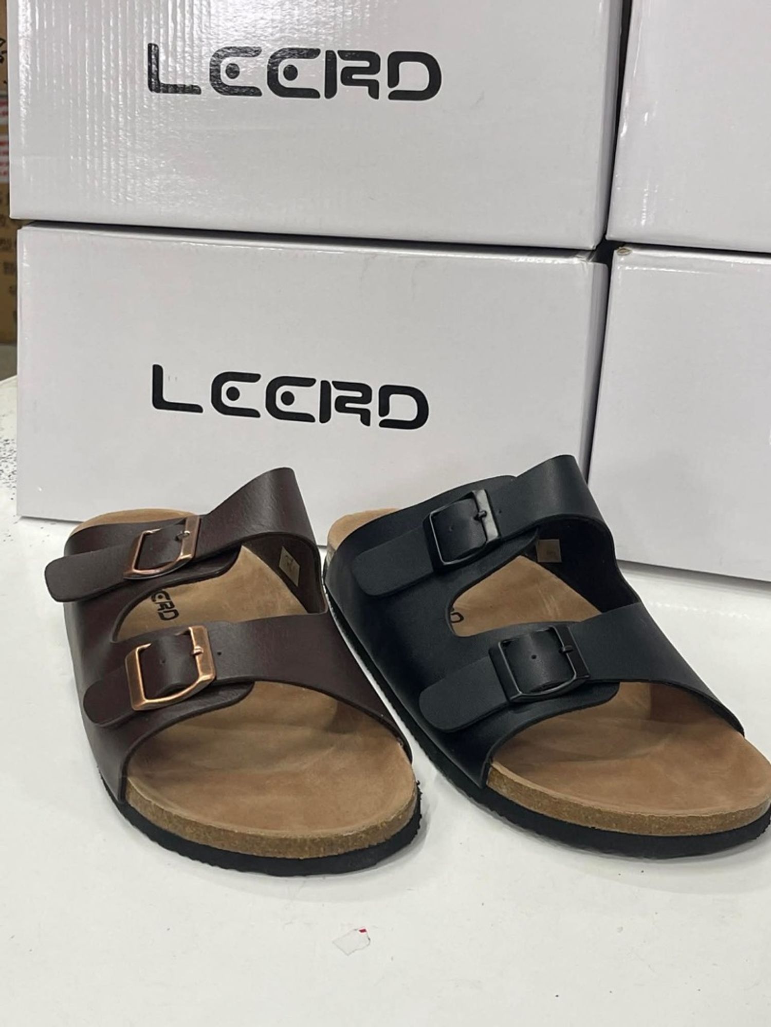 Leerd sandals
