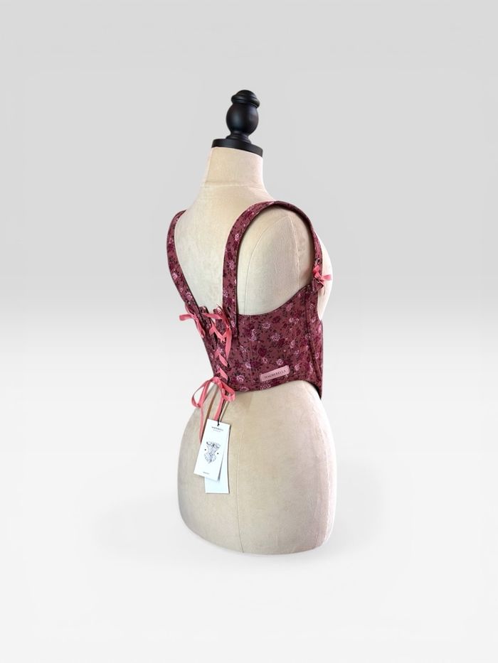 Ягаан цэцэгтэй - underbust 