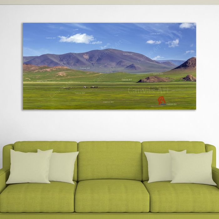 Хонгор хайрхан