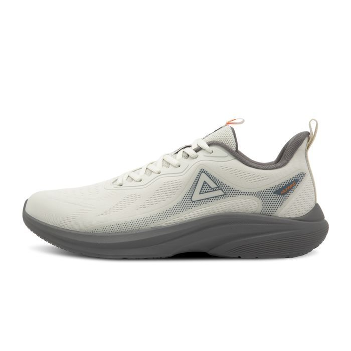 RUNNING SHOES