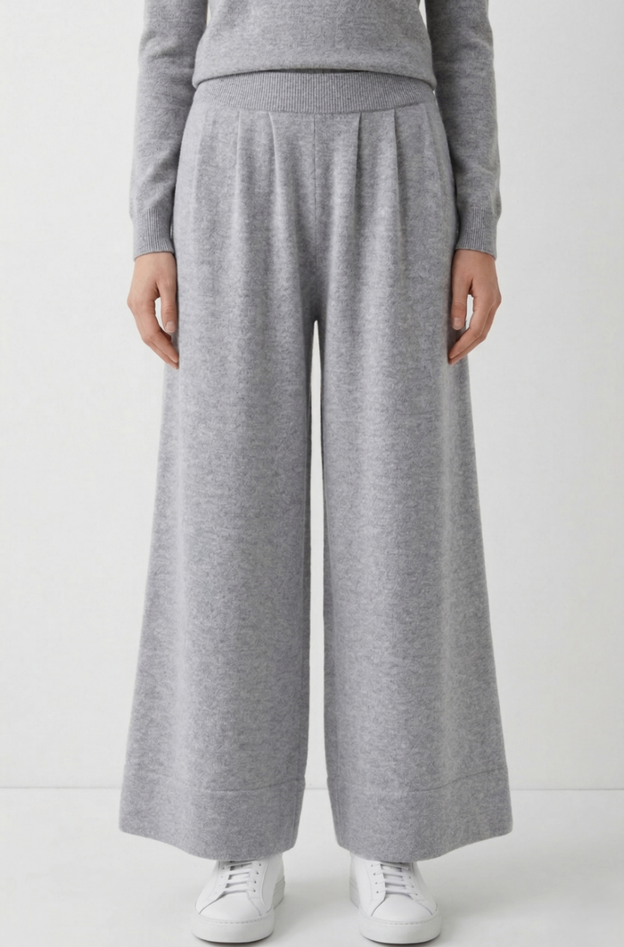 Wide pants knitted