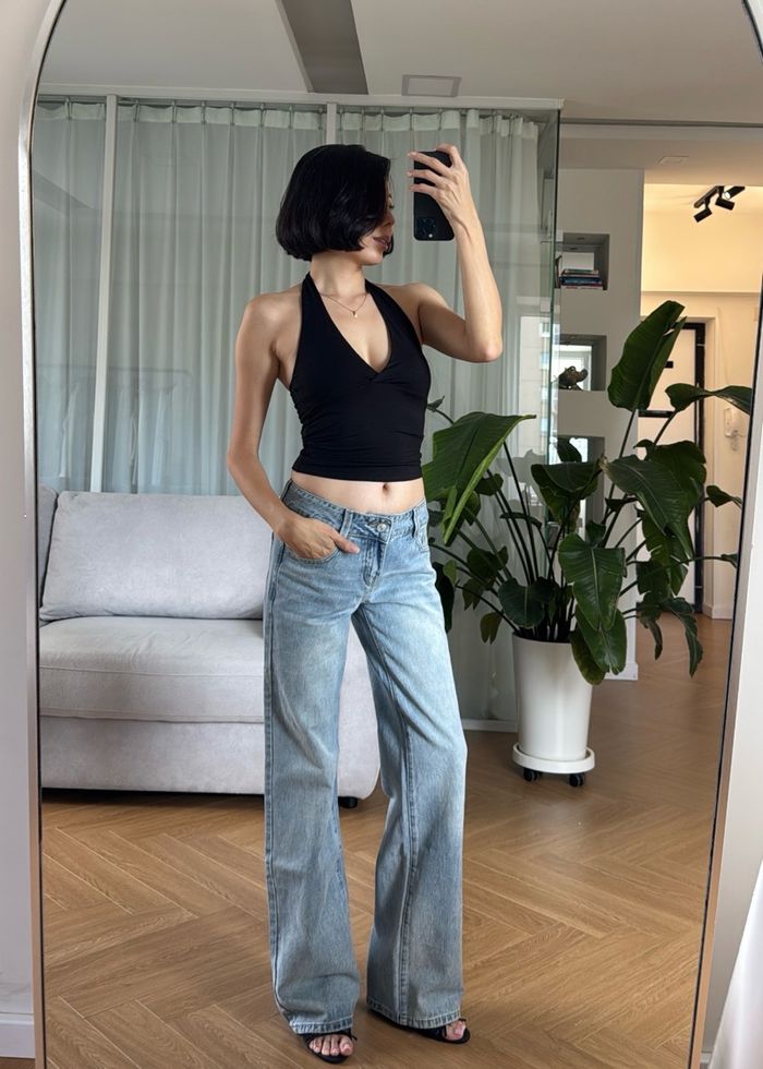 V-neck Sleeveless Top /Black/