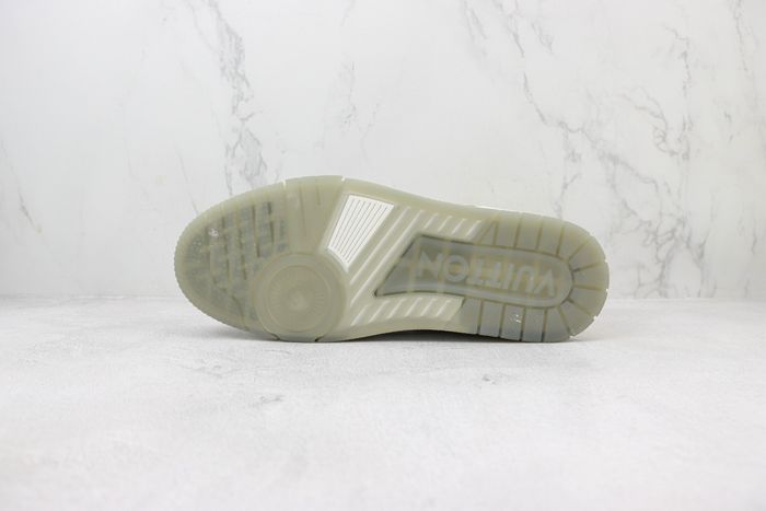 LV Trainer Grey White Last Sale