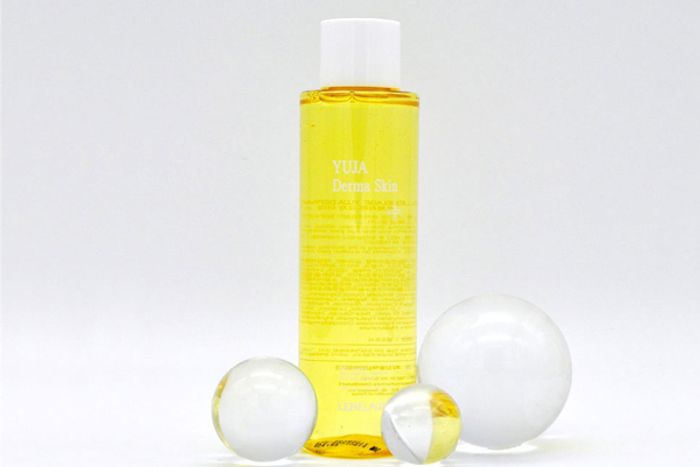 Гүн чийгшүүлэгч тоник Yuja 200мл 