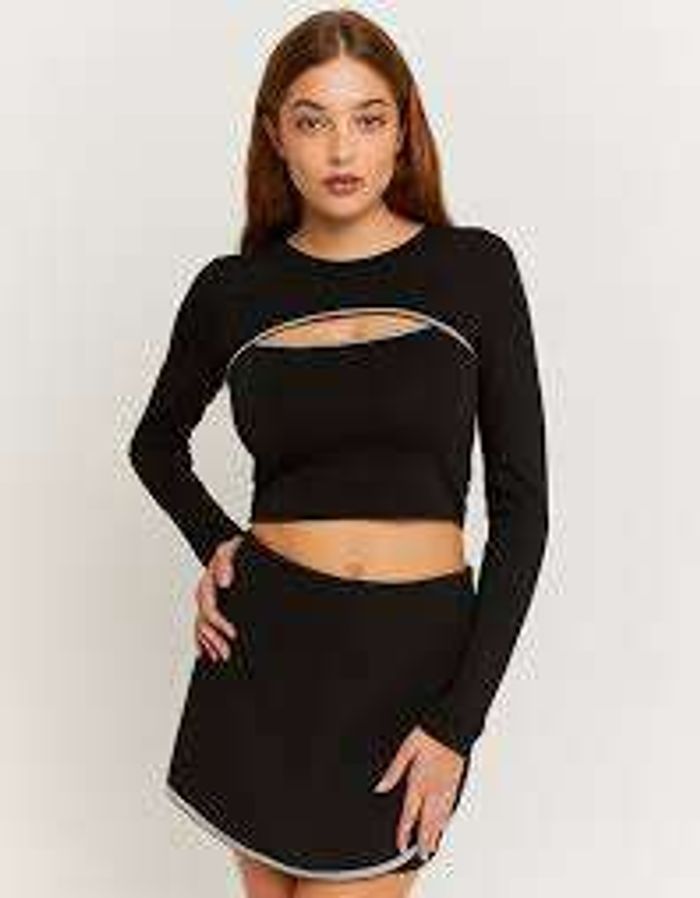 CROPPED TOP WITH STRASS