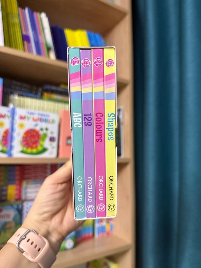 My firts learning library /4book