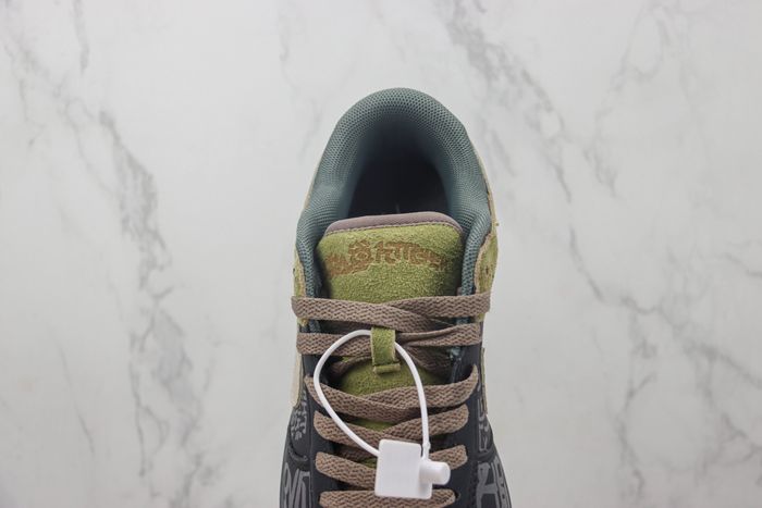 Dunk Low Premium 'Doernbecher'