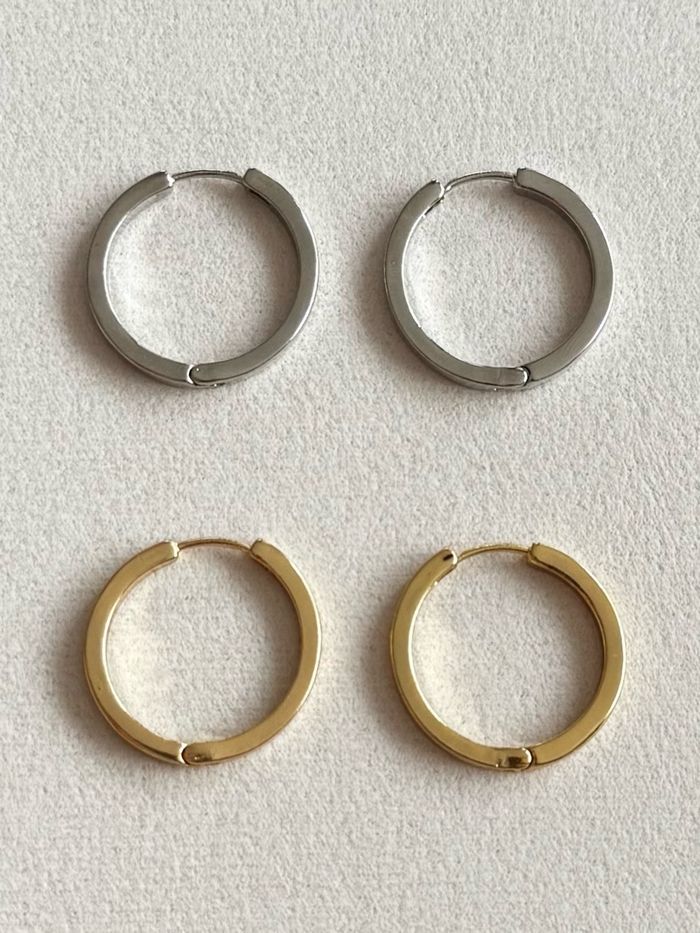 simple hoop earrings