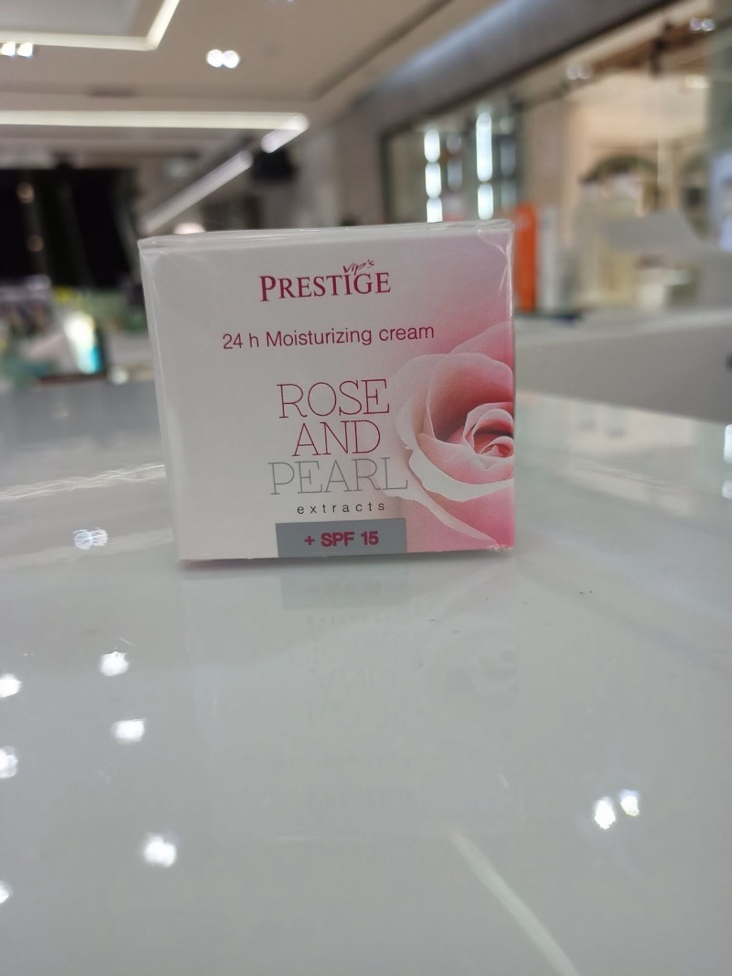 Rose and Pearl Day cream 