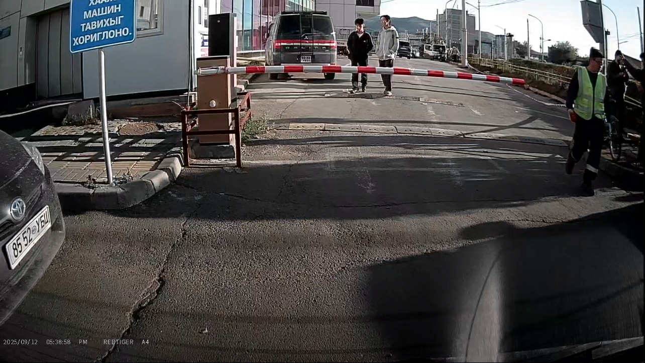 REDTIGER A4 хар хайрцгийн ар талын бичлэг 1080P