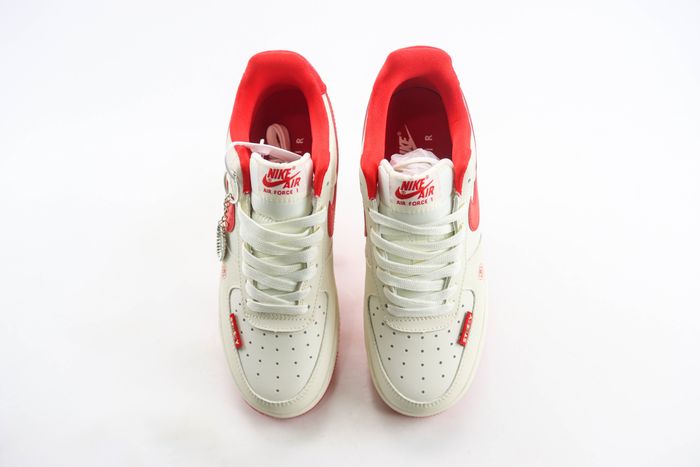 Nike Air Force 1 Low x Stussy 52