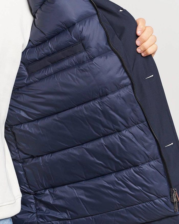 𝐇𝐮𝐠𝐨 𝐁𝐨𝐬𝐬 - брэндийн куртик