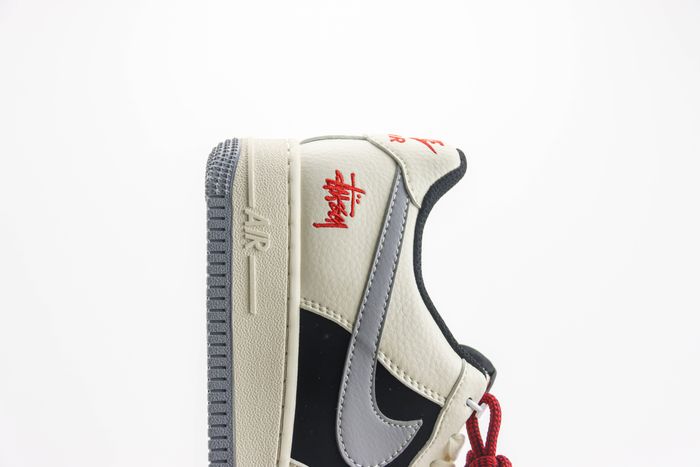 Nike Air Force 1 Low x Stussy 45