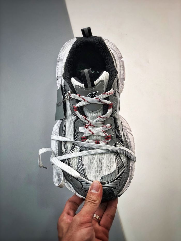 Balenciaga 3XL Sneaker “Grey & Red”