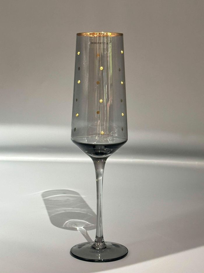 Thos champagne хундага саарал