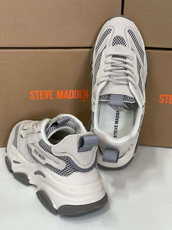 STEVE MADDEN Bone grey