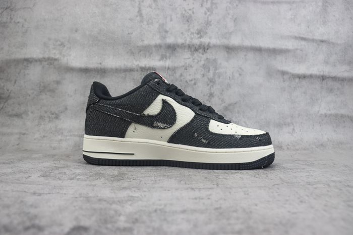 Nike Air Force 1 Low 359